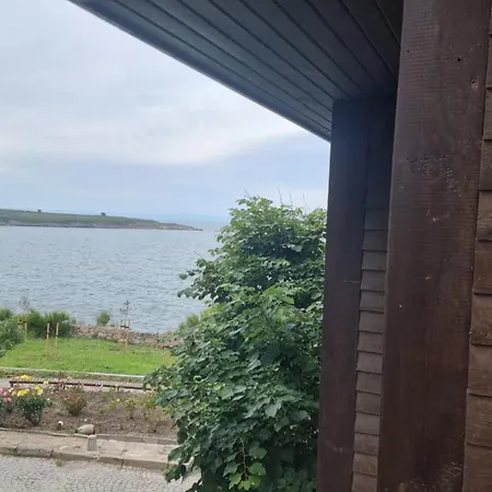 Хотел диаманти 3*